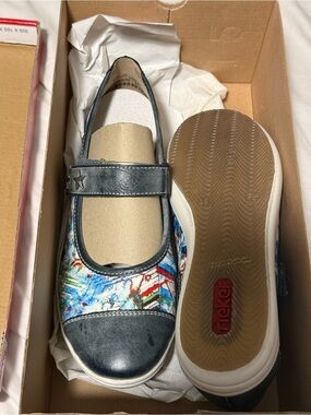 Rieker Girls' Navy and Multicolor Floral Mary Jane
